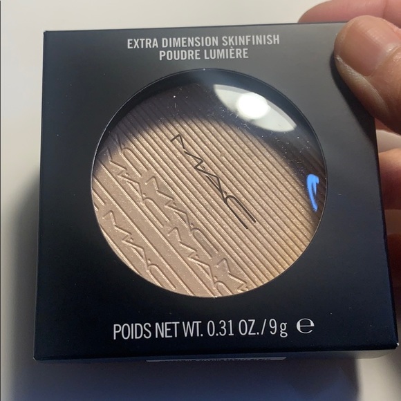 Mac highlighter in double gleam - Picture 2 of 3